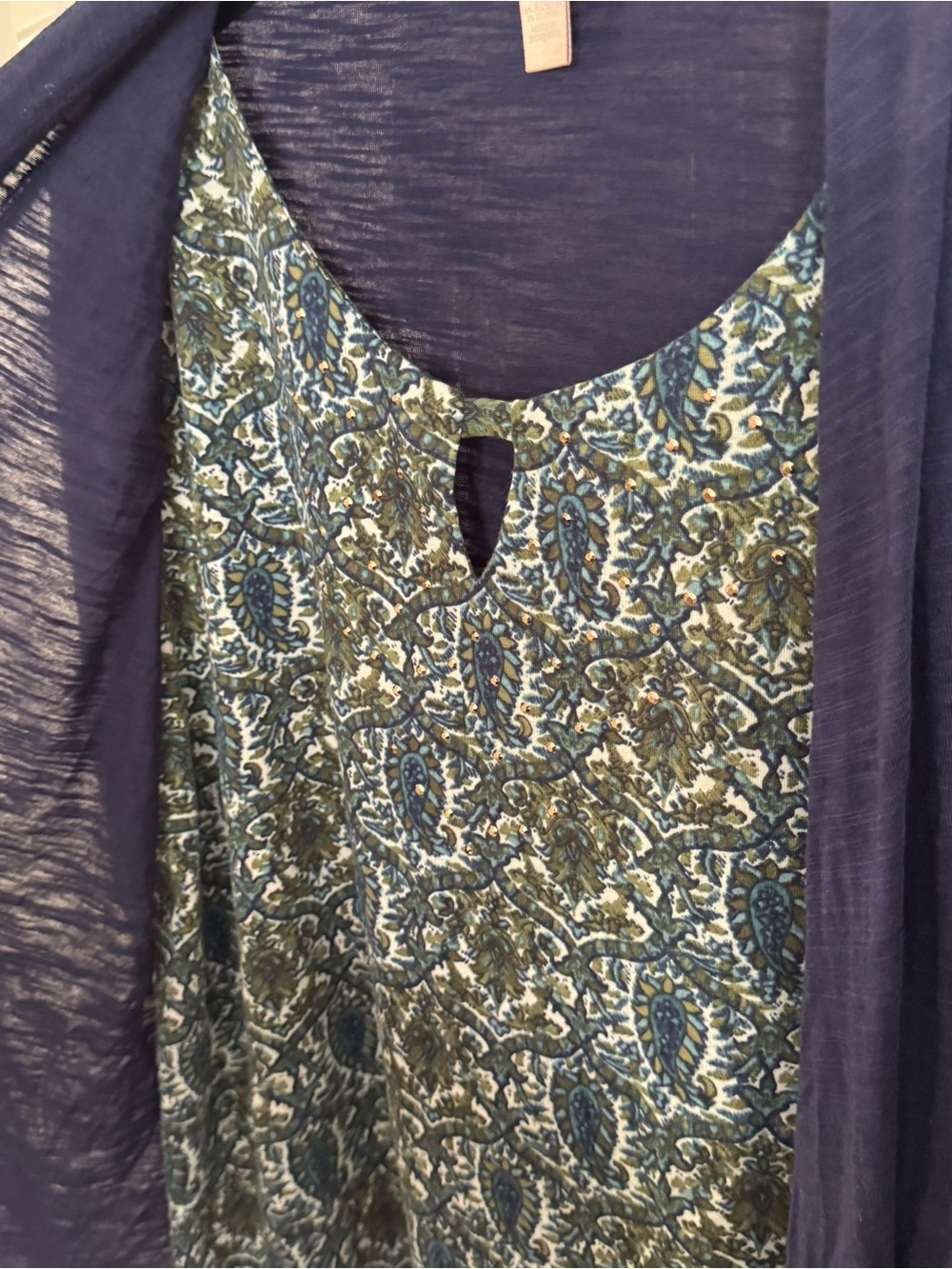 White Stag Women’s L Mock Layer Cardigan Navy Blue Paisley Print 2-in-1 Top NWOT - Picture 8 of 11
